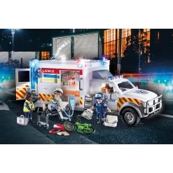 PLAYMOBIL City Action Amerikaanse Ambulance 70936 -Speelgoed 1993516 dc2a4b24