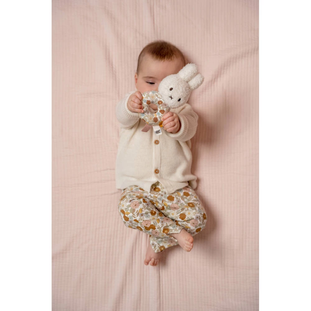 Nijntje X Little Dutch Vintage Little Flowers Rammelaar 4 Nijntje X Little Dutch Vintage Little Flowers Rammelaar - Afbeelding 2