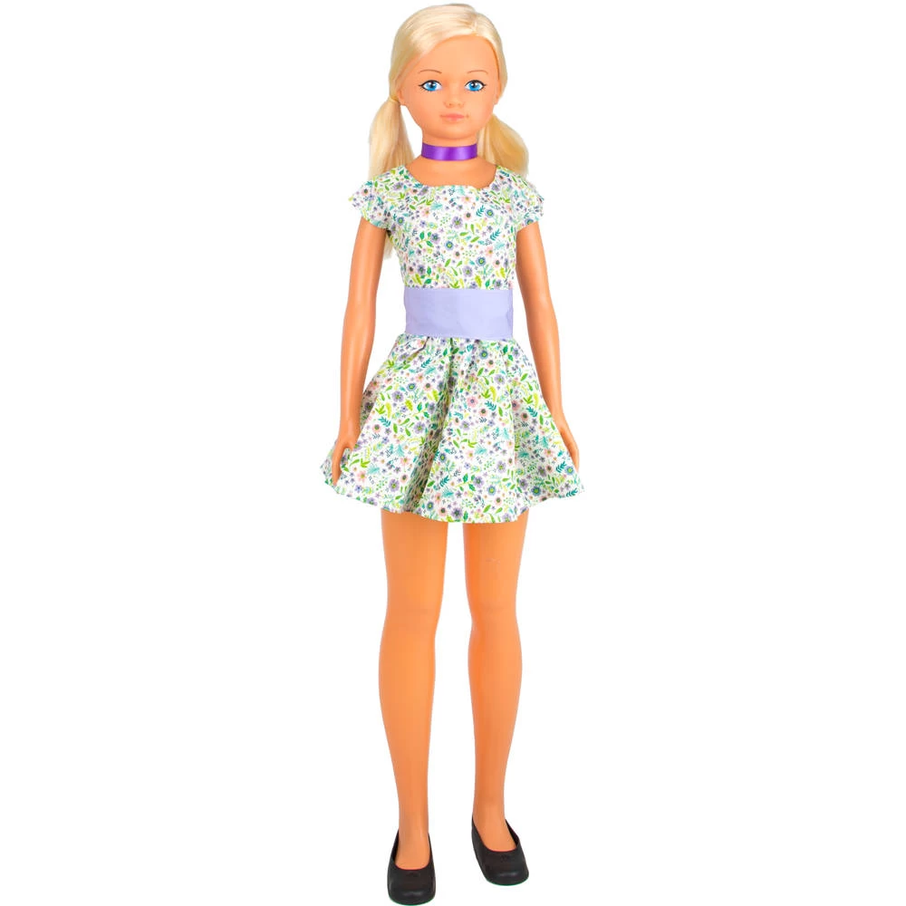 No Brand Pop Met Bloemetjesjurk - 105 Cm 3 No Brand Pop Met Bloemetjesjurk - 105 Cm